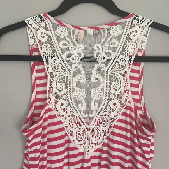 Pink striped tank with mesh back - Picture 4 of 5